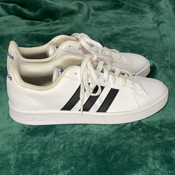 Adidas PWJ 001004 Mens Sneaker - Brand New - Picture 3 of 6